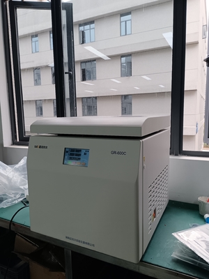 8000r/min 24*5ml Pojemność niskiej prędkości automatyczna wirówka GR-600C
