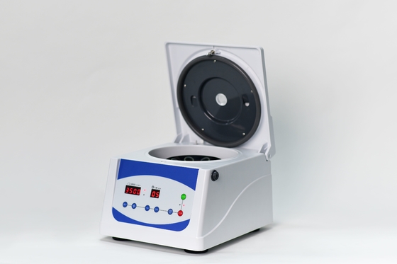 Kompaktny 8x15 ml Pojemność Niskiej Prędkości Centrifugę Max 4000 RPM dla wydajności laboratoryjnej